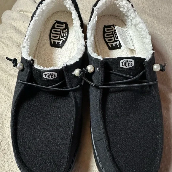 Hey Dude Black Fleece-Lined Shoes - Picture 5 of 5